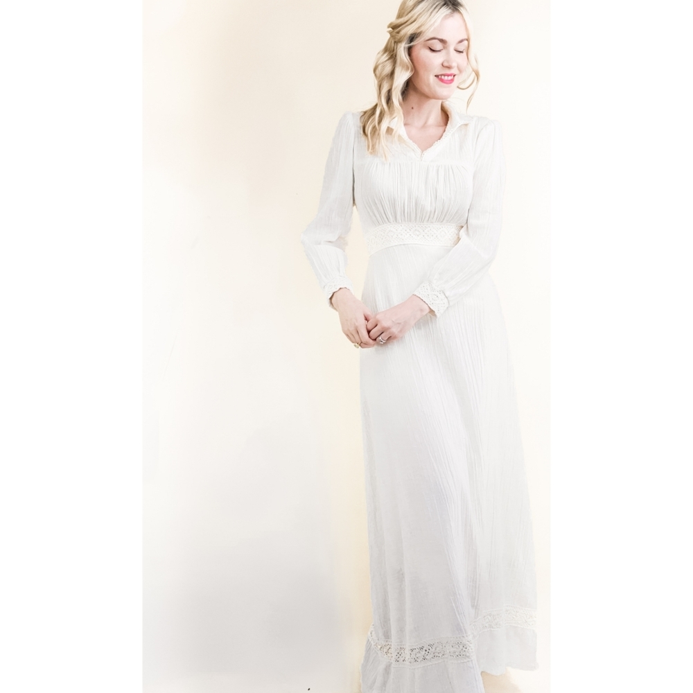 70s Ivory Cotton Gauze Crochet Trim VTG Maxi Dress - Picture 3 of 16